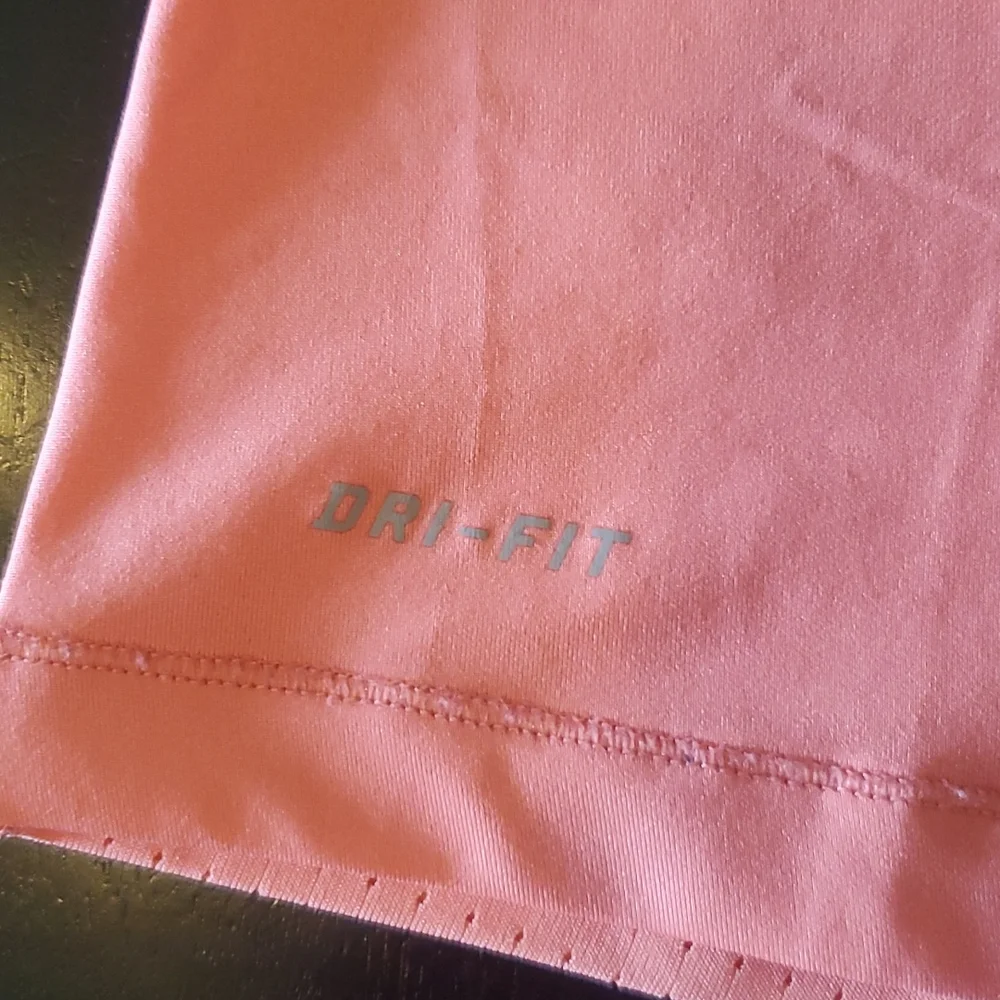Nike Dryfit Pink Sleeveless Top - Picture 4 of 5